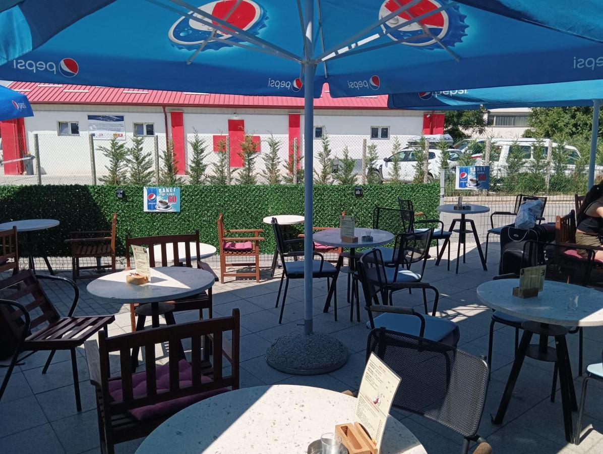 Hostel&Cafe Mild Ohrid Exterior foto